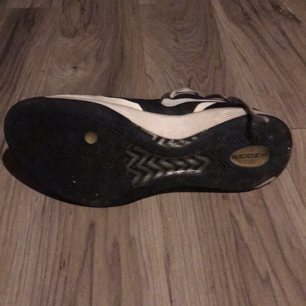 Nike hyperdunk shoes 2010 model - Picture 4 of 5